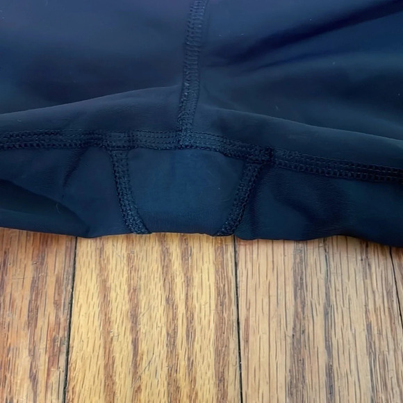 Lululemon Run: Fast And Free Crop Black Pow Pink size 6 - Picture 5 of 10